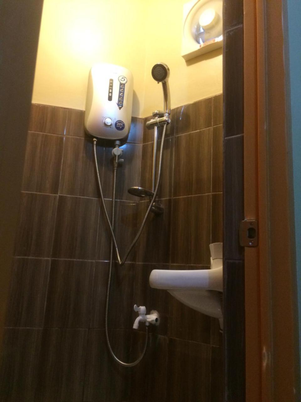 Libaong 米凯拉旅馆旅舍 外观 照片
